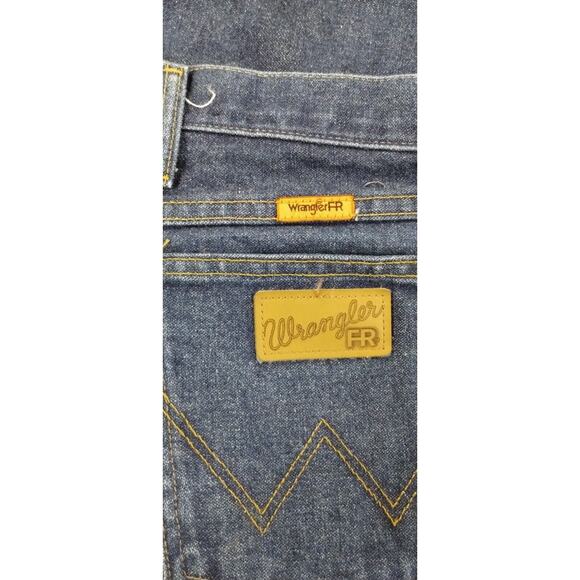 Wrangler Mens Jeans Dark Wash Denim Button Straight Leg Relaxed Fit Blue 48X32 - Picture 4 of 12